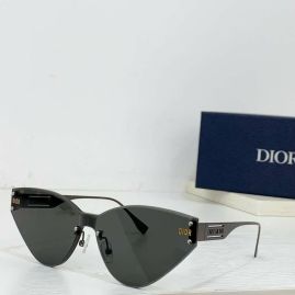 Picture of Dior Sunglasses _SKUfw55770822fw